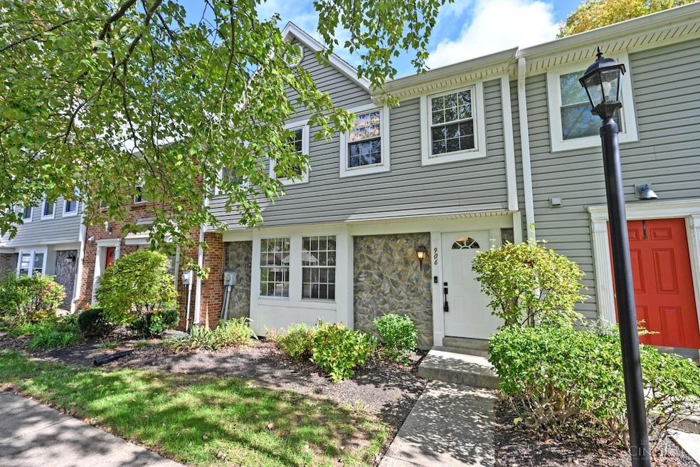 For Sale $225,000 • Co-Listing Agent