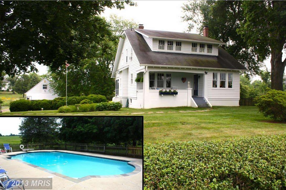 9915 Old Solomons Island Rd, Owings, MD 20736 - photo 1