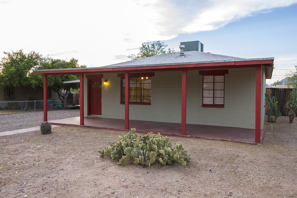 1031 E Simmons St, Tucson, AZ 85719 - photo 1
