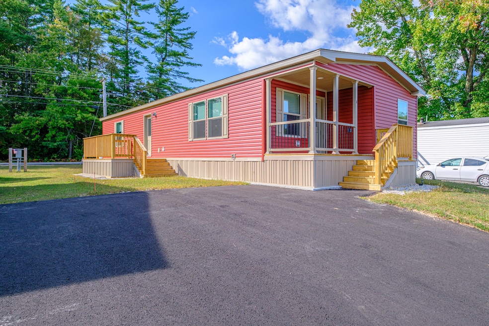 8 Maplewood Dr, Limington, ME 04049 - photo 1