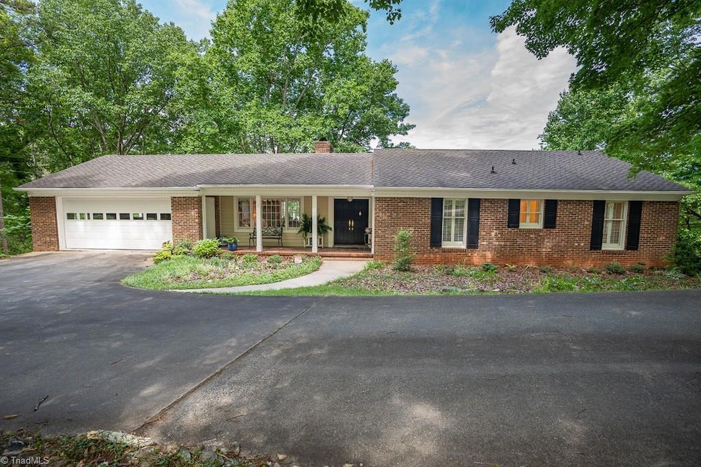 1155 Westover Terrace, Asheboro, NC 27205 - photo 1