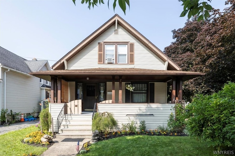 288 Vandervoort St, North Tonawanda, NY 14120 - photo 1