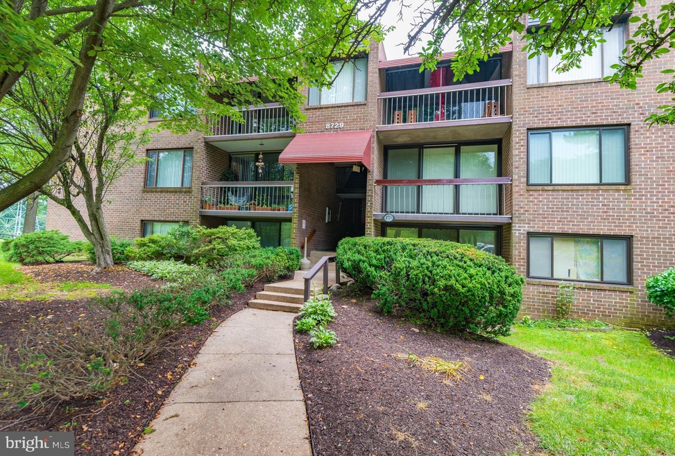 8729 Hayshed Ln unit 24, Columbia, MD 21045 - photo 1