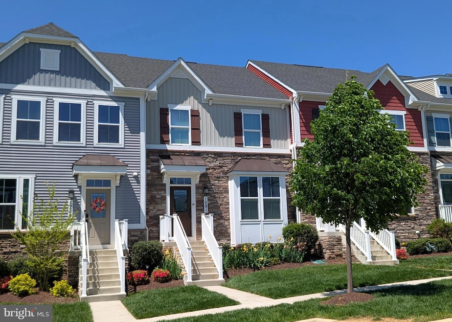 1291 Village Green Way, Brunswick, MD 21716 - photo 1