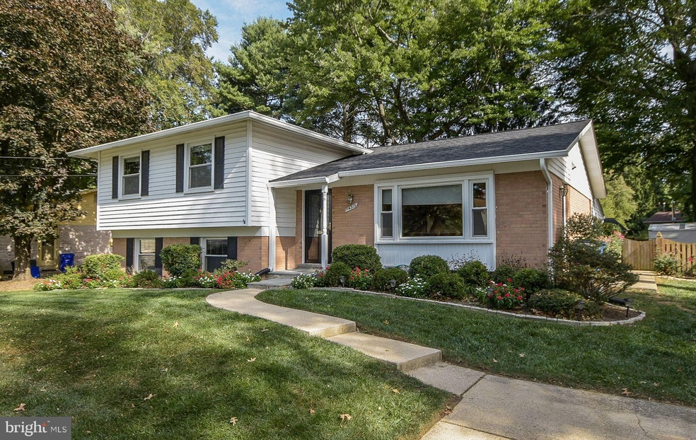 14313 Blackmon Dr, Rockville, MD 20853 - photo 1