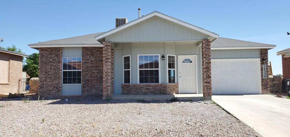 14324 Venecia Dr, El Paso, TX 79928 - photo 1