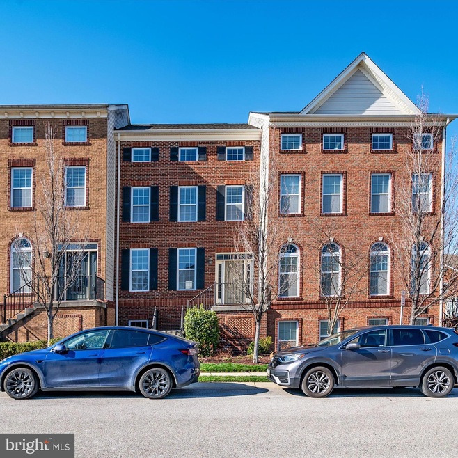 7657 Elmcrest Rd, Hanover, MD 21076 - photo 1