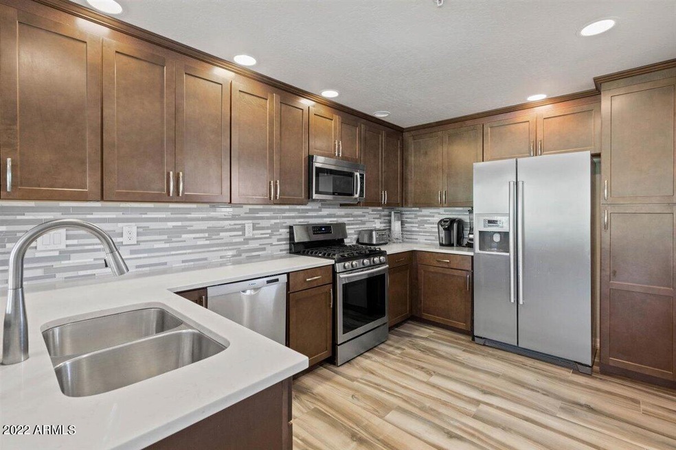 14-Kitchen