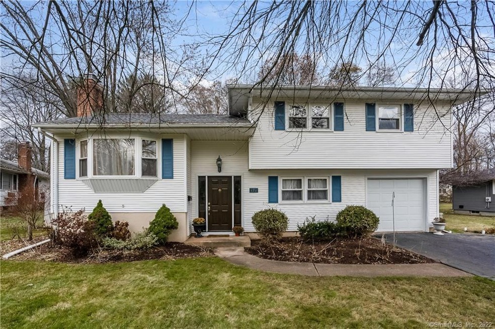 126 Fuller Dr, West Hartford, CT 06117 - photo 1