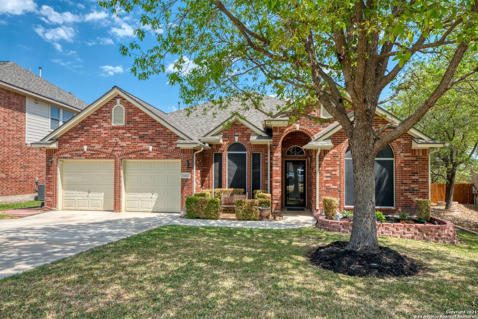 10617 Black Horse, Helotes, TX 78023 - photo 1