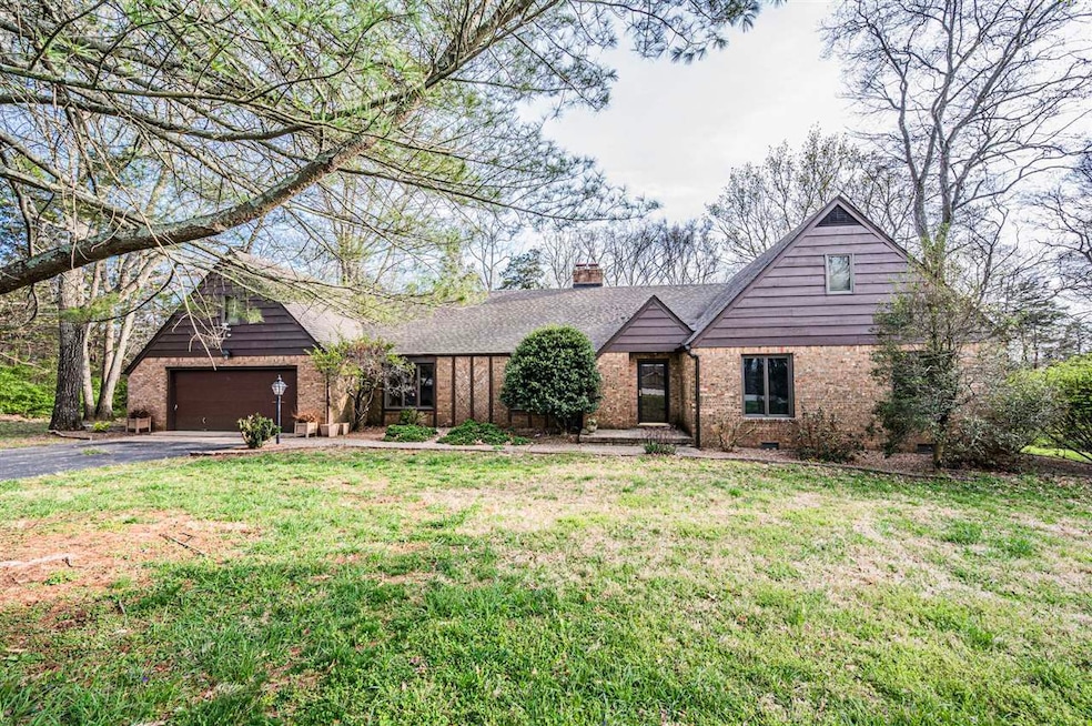 Sold $302,275 • Co-Listing Agent