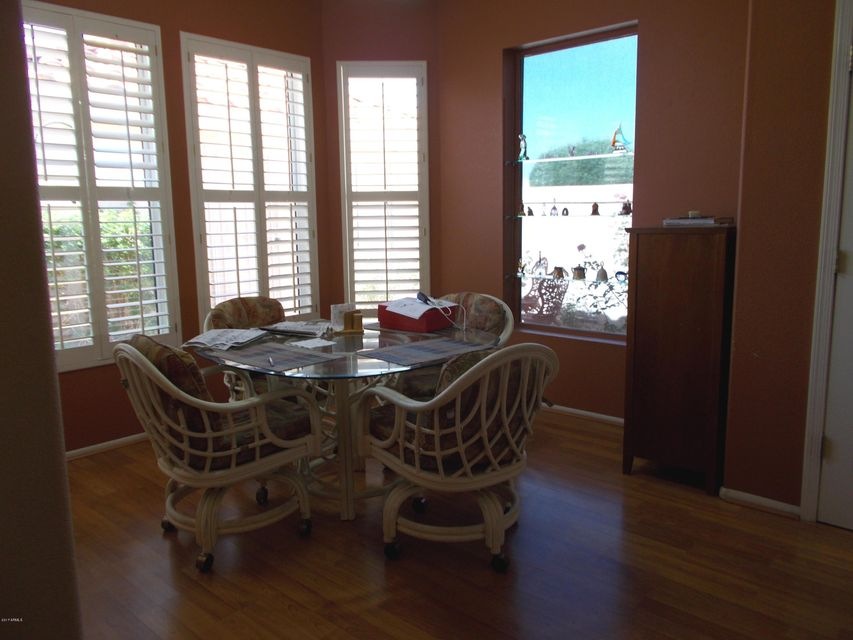BREAKFAST ROOM