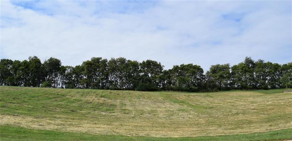 3122 N 18th Ave W, Newton, IA 50208 - photo 1