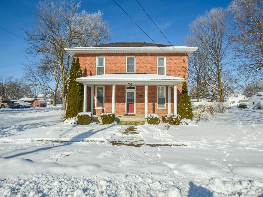 401 N Center St-72