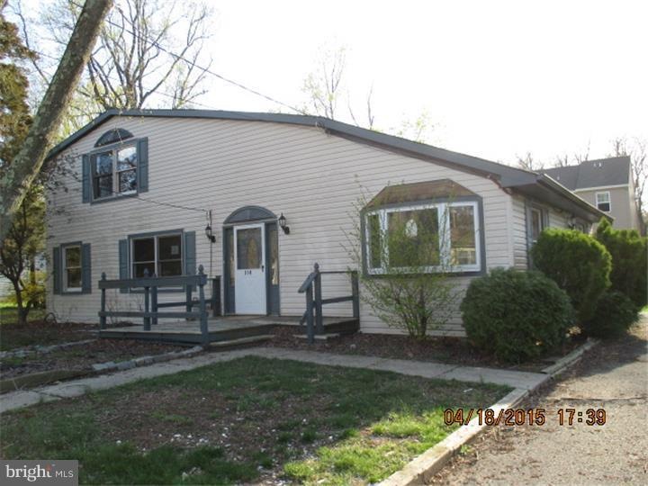 114 W Elm Ave, Mantua, NJ 08051 - photo 1
