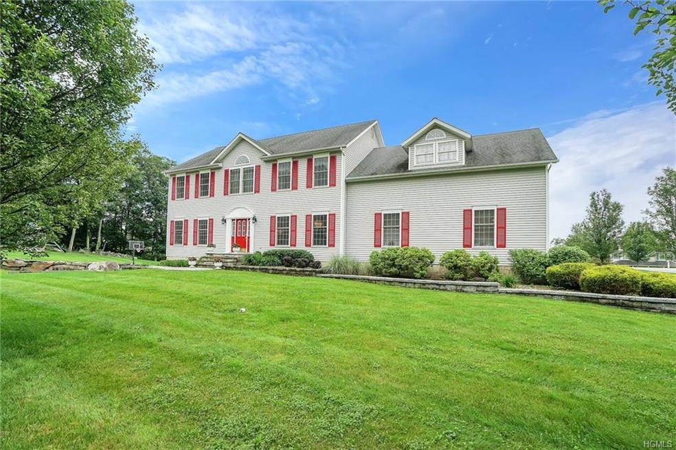 1 Carlisle Ct, Highland Mills, NY 10930 - photo 1