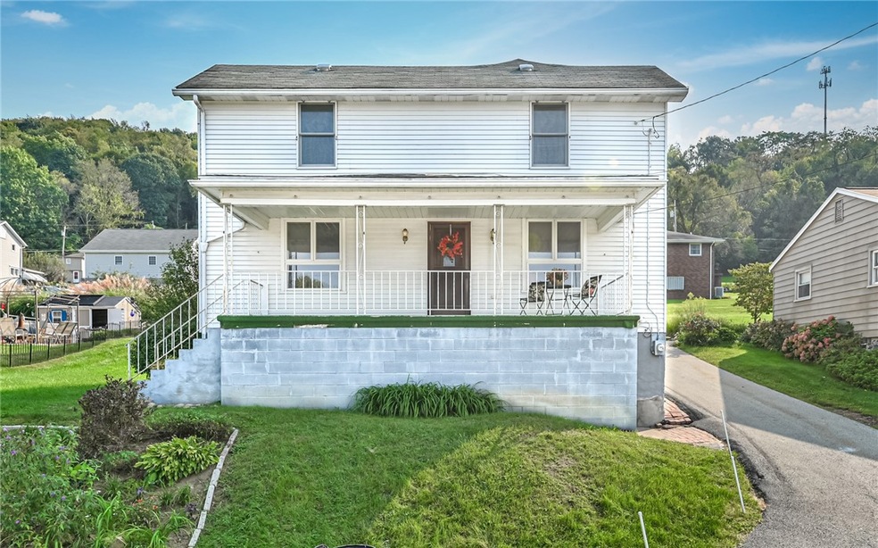 1007 Howard St, West Newton, PA 15089 - photo 1