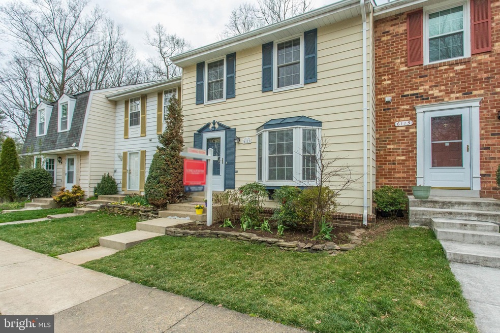 6113 Calico Pool Ln, Burke, VA 22015 - photo 1