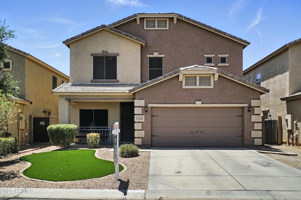3399 E Desert Moon Trl