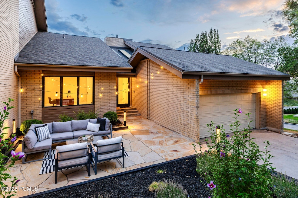 Sold • Co-Listing Agent