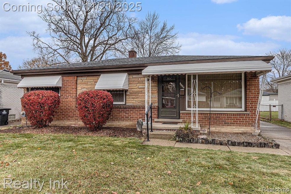 1565 Regene St, Westland, MI 48186 - photo 1