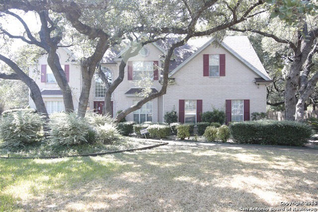 10802 Hunters Way, Helotes, TX 78023 - photo 1