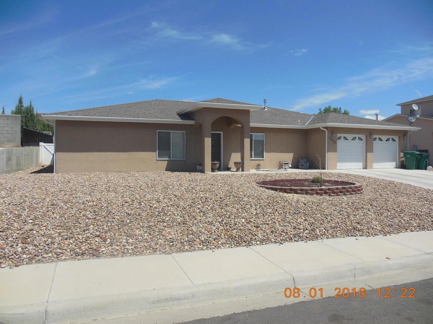 5002 Pinecroft, Farmington, NM 87402 - photo 1