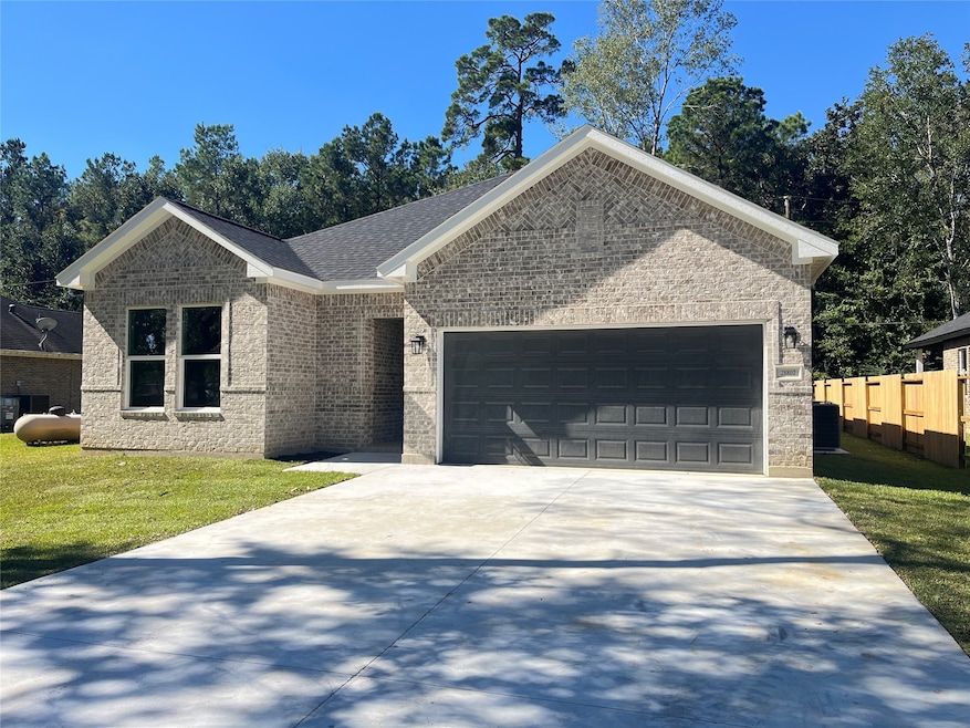 28807 Champion Oaks Dr, Magnolia, TX 77354 - photo 1