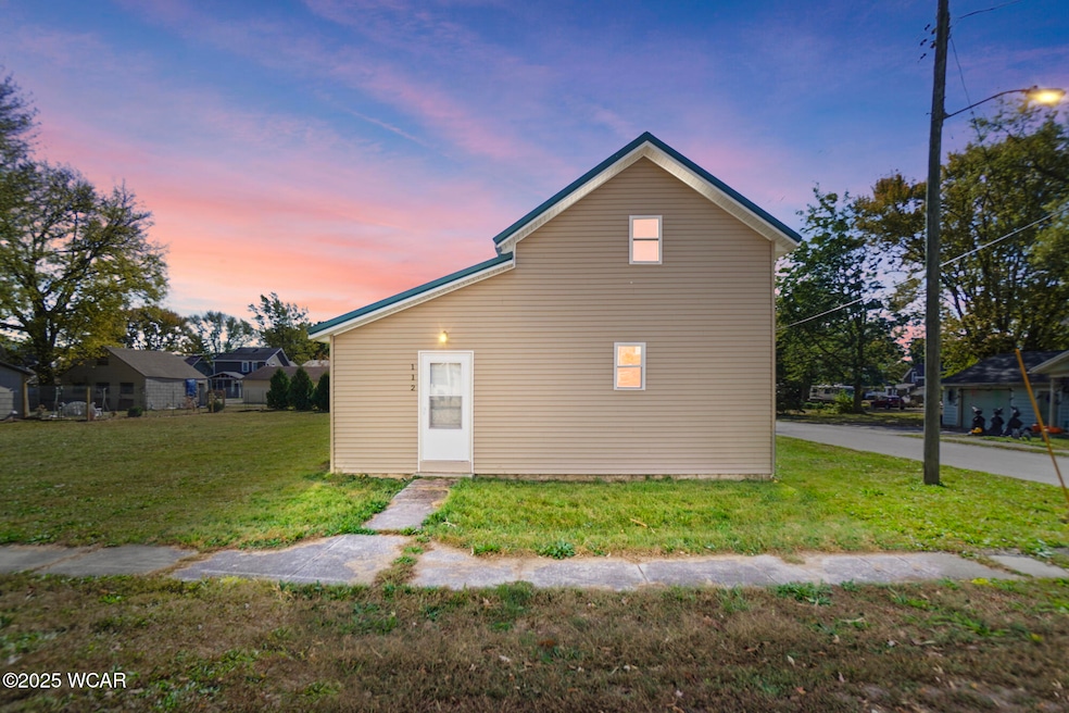 112 W Railroad St, Middle Point, OH 45863 - photo 1