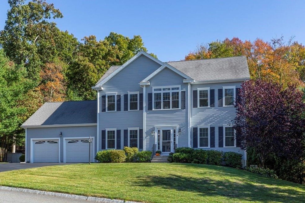 14 Brookmeadow Ln, Grafton, MA 01560 - photo 1