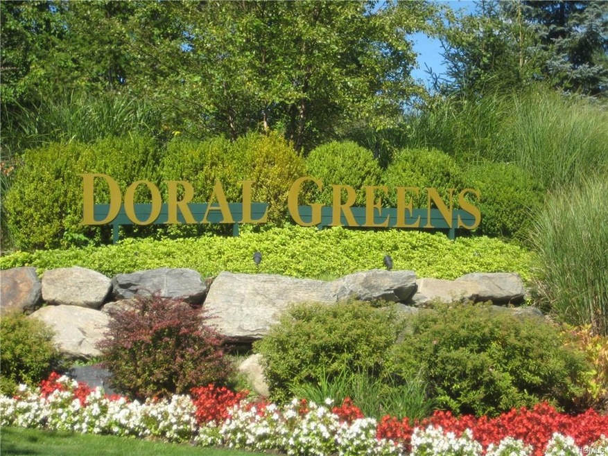 25 Arrowwood Cir, Rye Brook, NY 10573 - photo 1