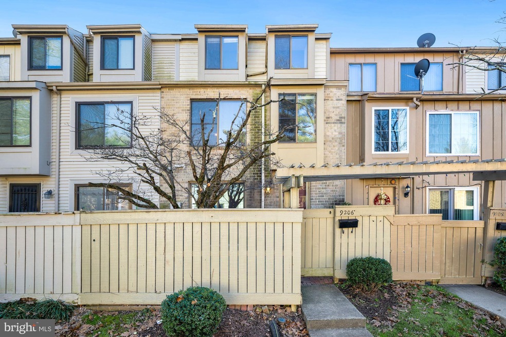 9206 Chadburn Place, Montgomery Village, MD 20886 - photo 1