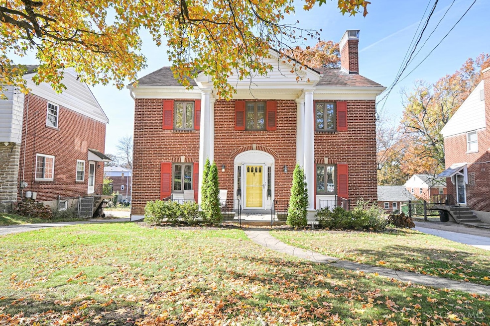 1141 Covedale Ave, Cincinnati, OH 45238 - photo 1