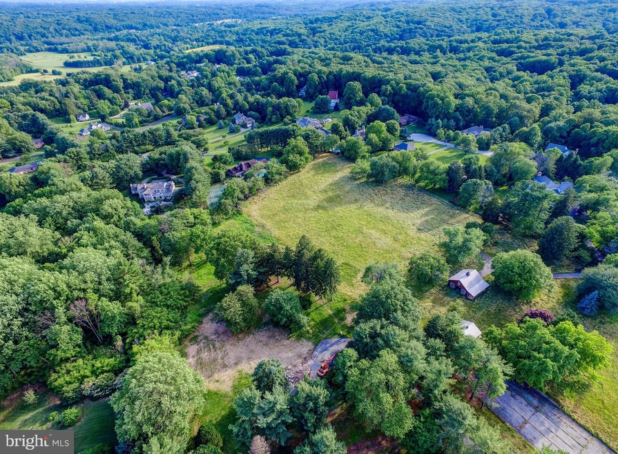 11220 Greenspring Ave, Lutherville Timonium, MD 21093 - photo 1