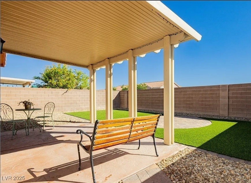 7535 Frontier Ranch Ln, Las Vegas, NV 89113 - photo 1
