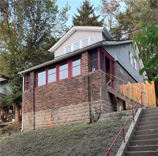 5612 Front St, Verona, PA 15147 - photo 1