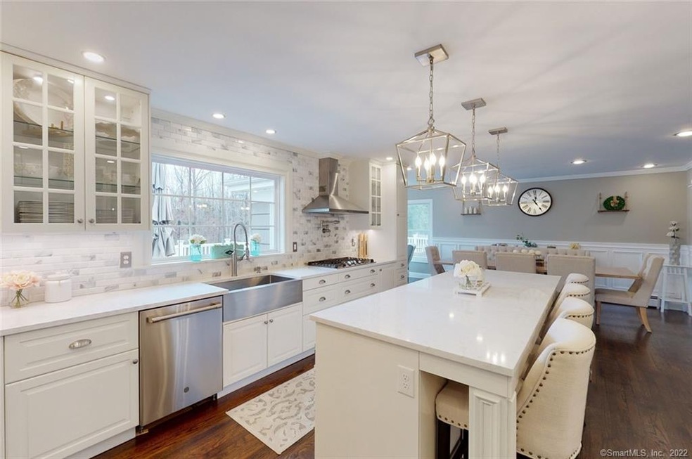 26 Dunellen Rd, Trumbull, CT 06611 - photo 1