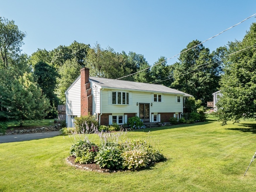 13 Pinecroft Ave, Holden, MA 01520 - photo 1