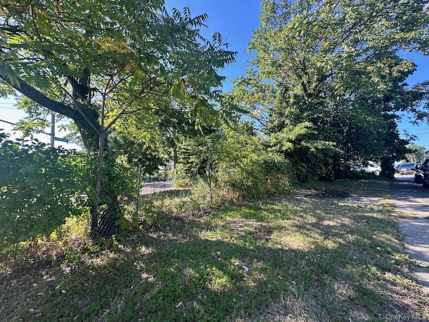 163-69 24th Rd, Flushing, NY 11357 - photo 1