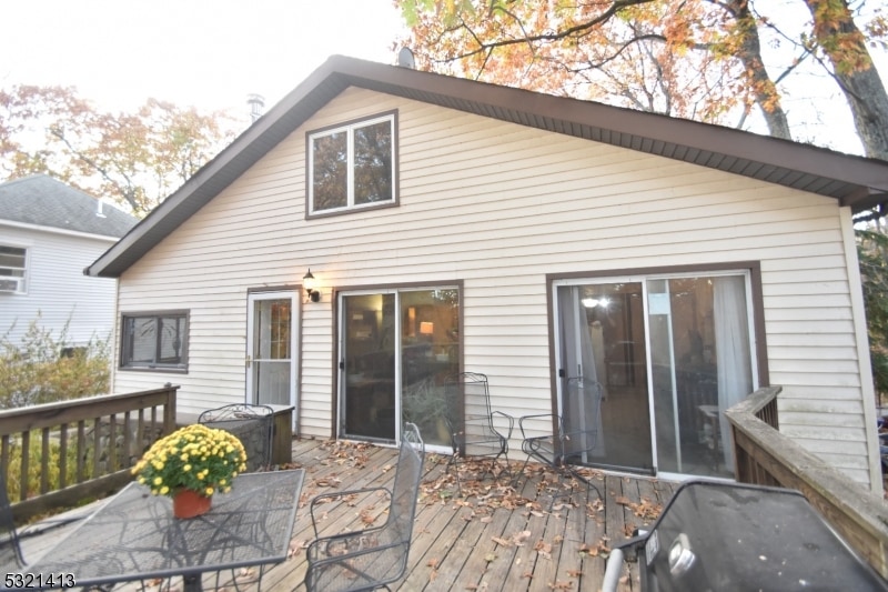 Sold $450,000 • Co-Listing Agent