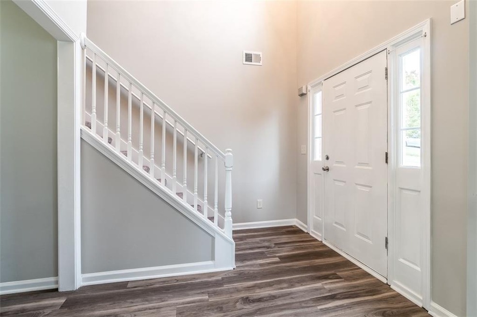 1224 Lakeview Cove Dr, Grayson, GA 30017 - photo 1