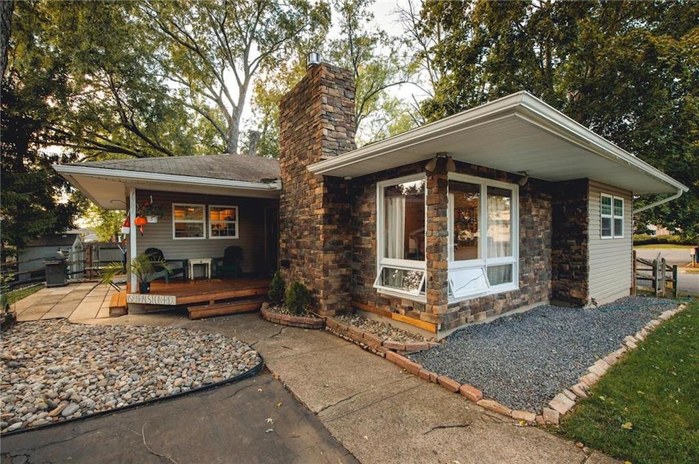 1581 Ralston Rd, Bethlehem, PA 18018 - photo 1