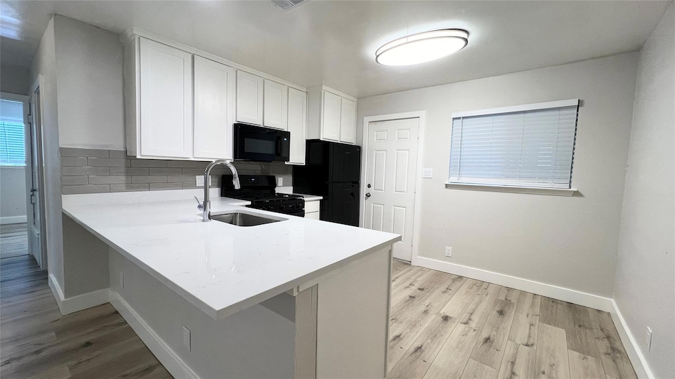 11103 Renel Dr unit A, Austin, TX 78758 - photo 1