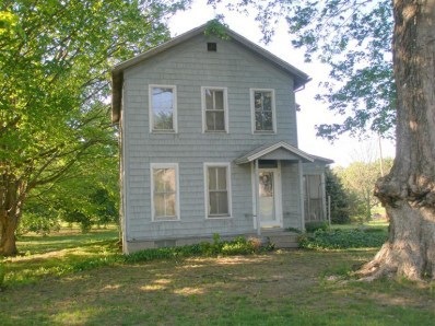 201 W Walker St, Rolling Prairie, IN 46371 - photo 1