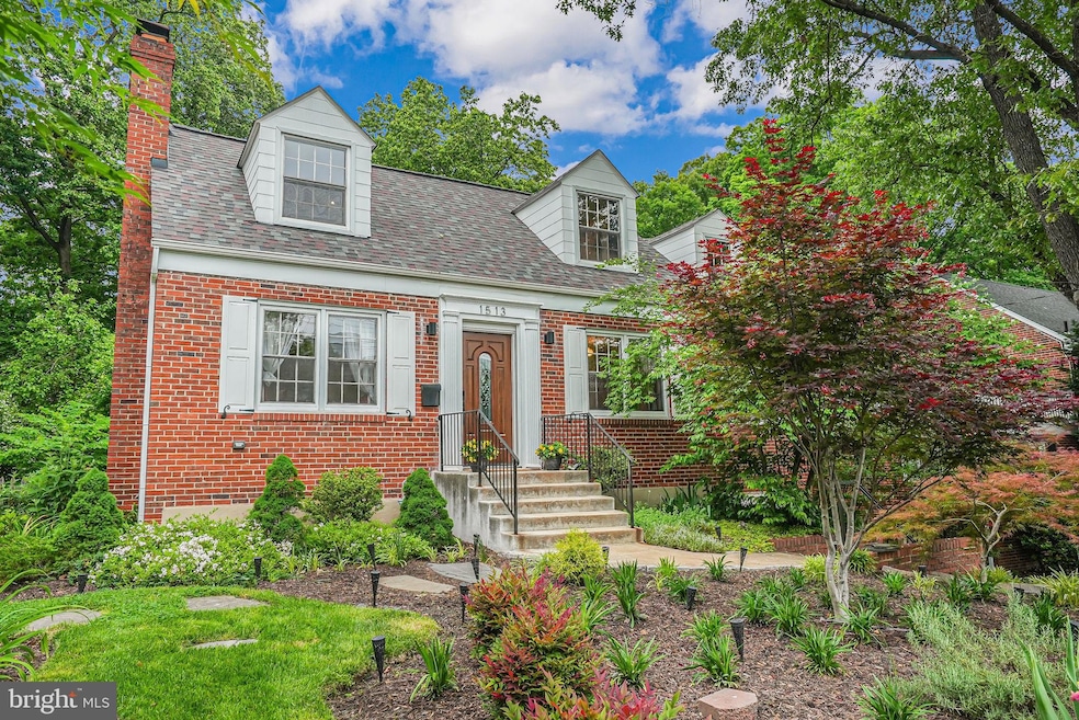 1513 Forest Glen Rd, Silver Spring, MD 20910 - photo 1