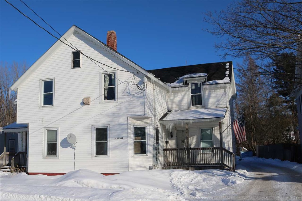 11 Cedar St, Saint Albans, VT 05478 - photo 1