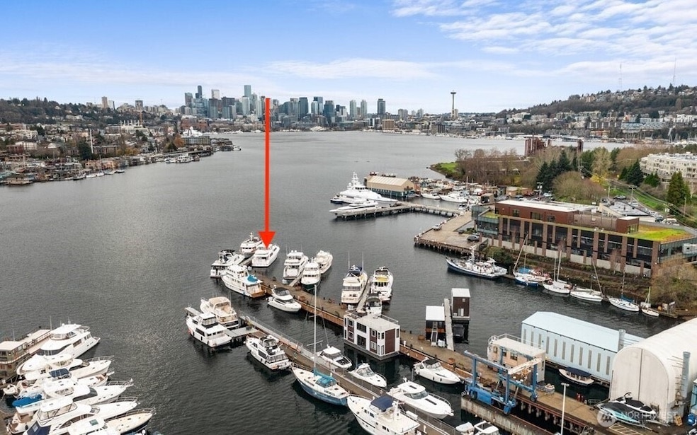 2309 N Northlake Way unit 1, Seattle, WA 98103 - photo 1