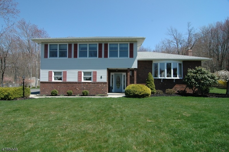 6 Parkview Dr, Succasunna, NJ 07876 - photo 1