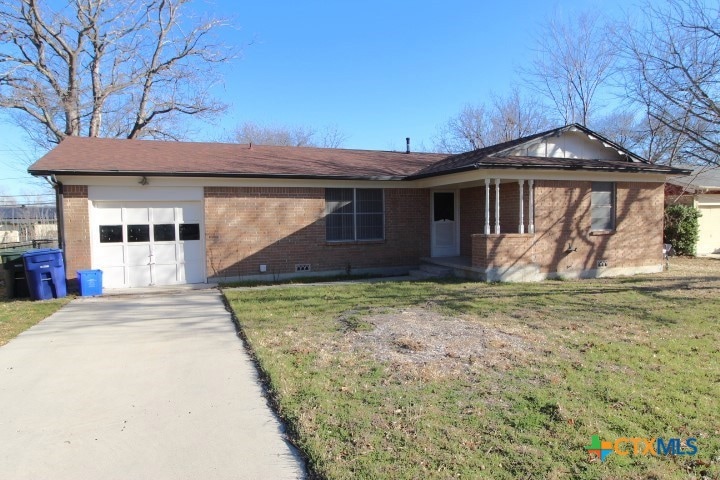 1103 E Robertson Ave, Copperas Cove, TX 76522 - photo 1