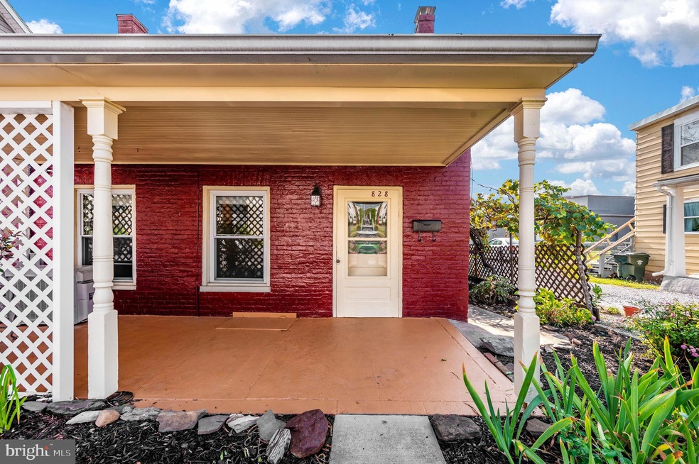 828 S Potomac St, Hagerstown, MD 21740 - photo 1